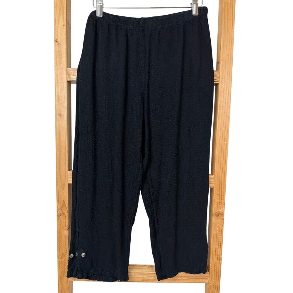 C M C Black Stretchy Waist Decorative Button Cropped Pants Size M